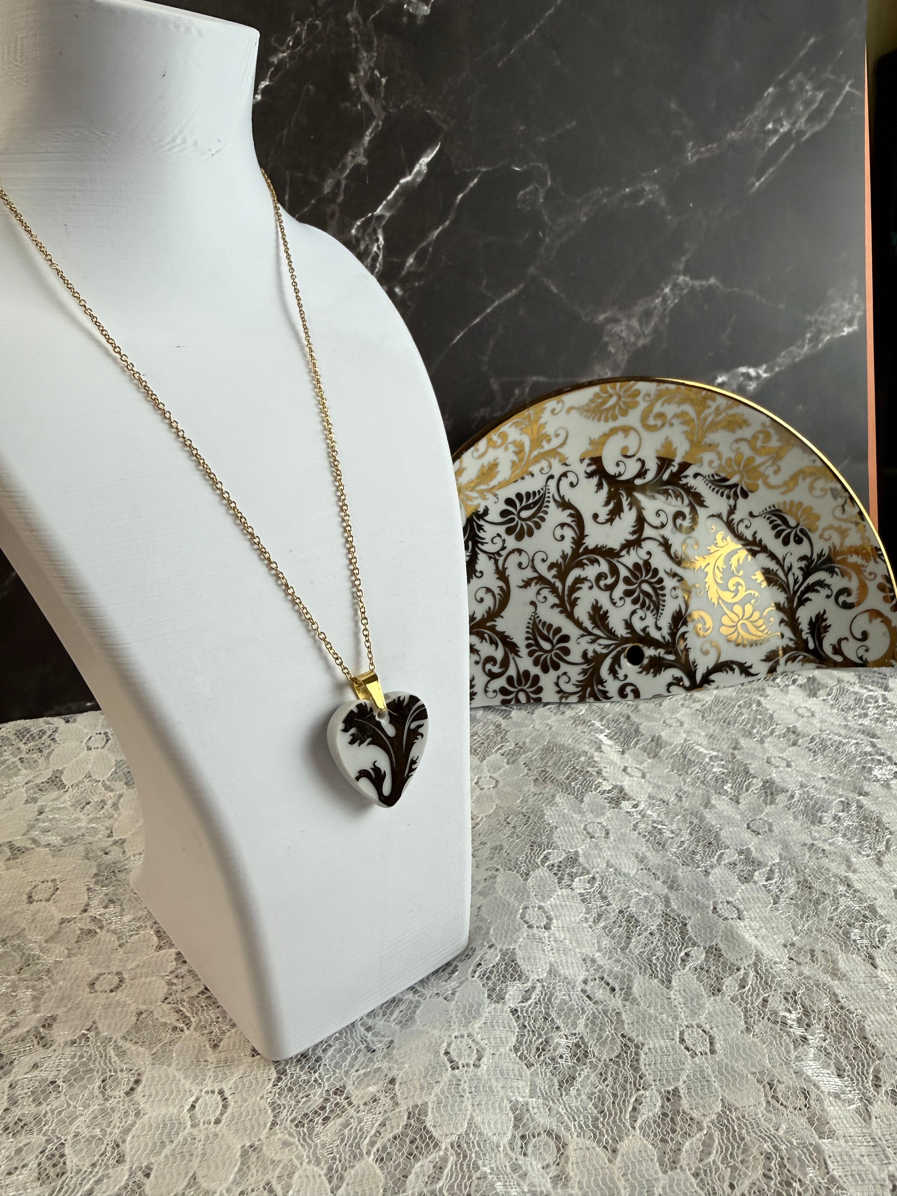 Pendentif Collection Essence doré