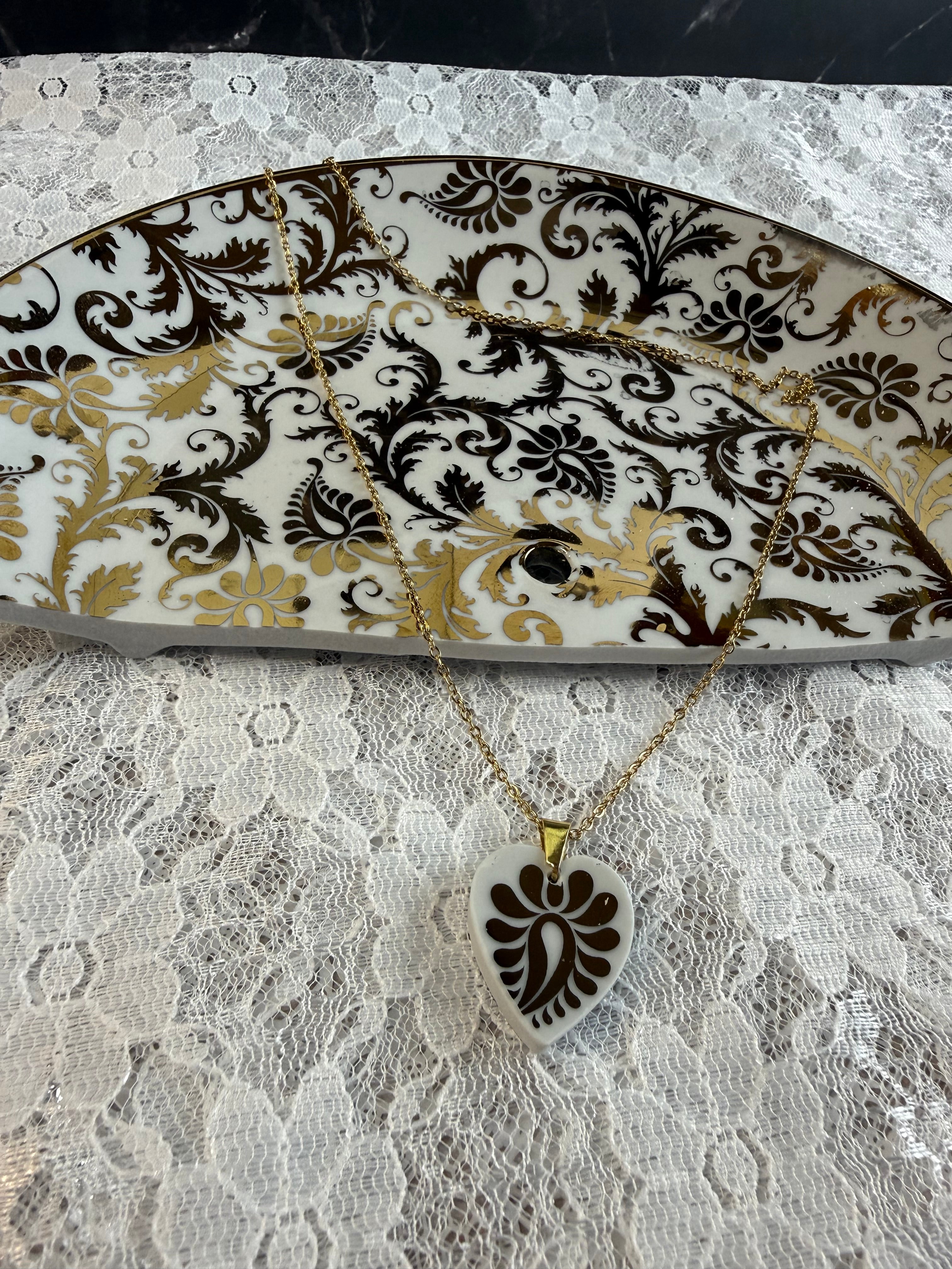 Pendentif Collection Essence doré