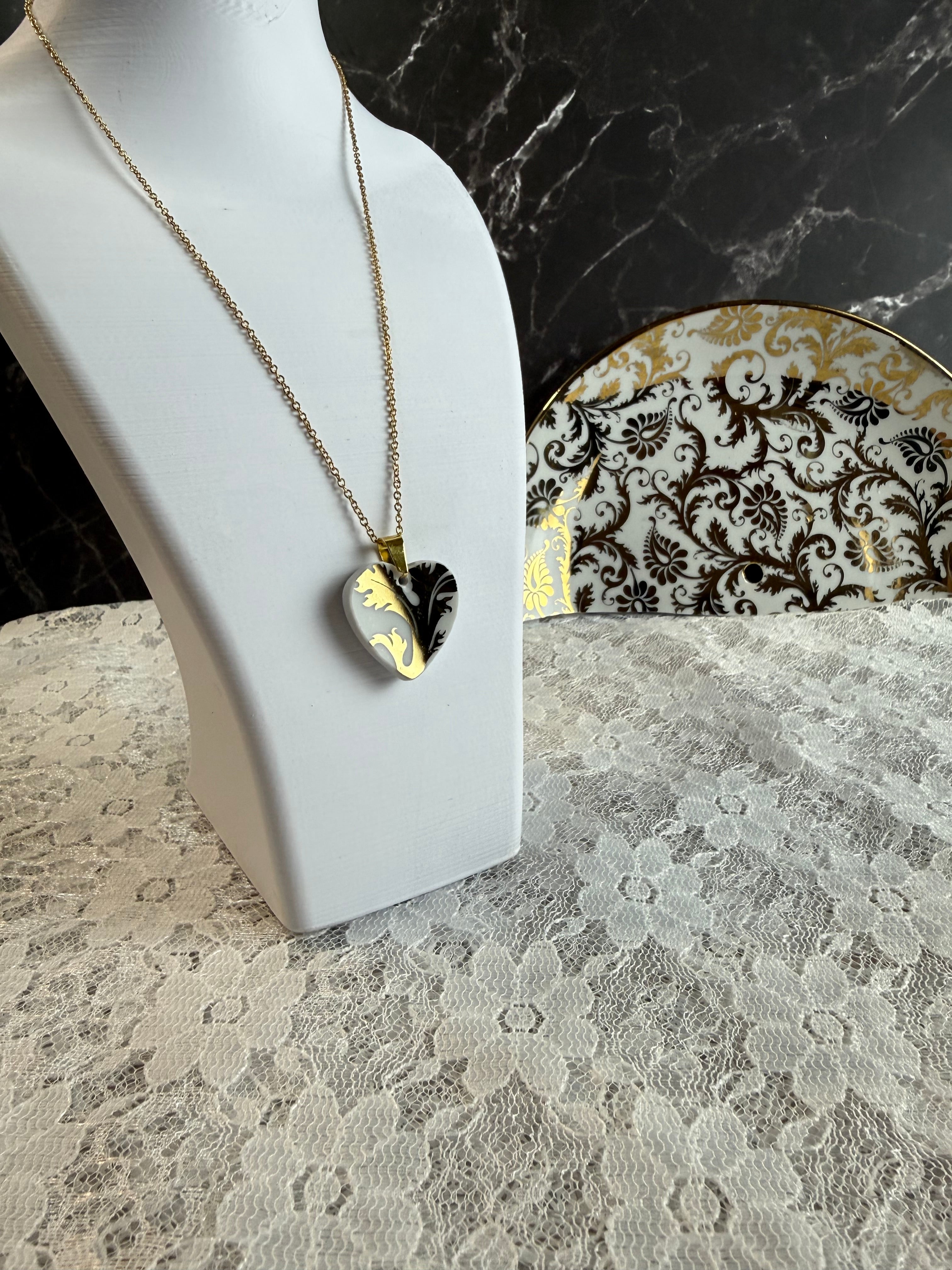 Pendentif Collection Essence doré