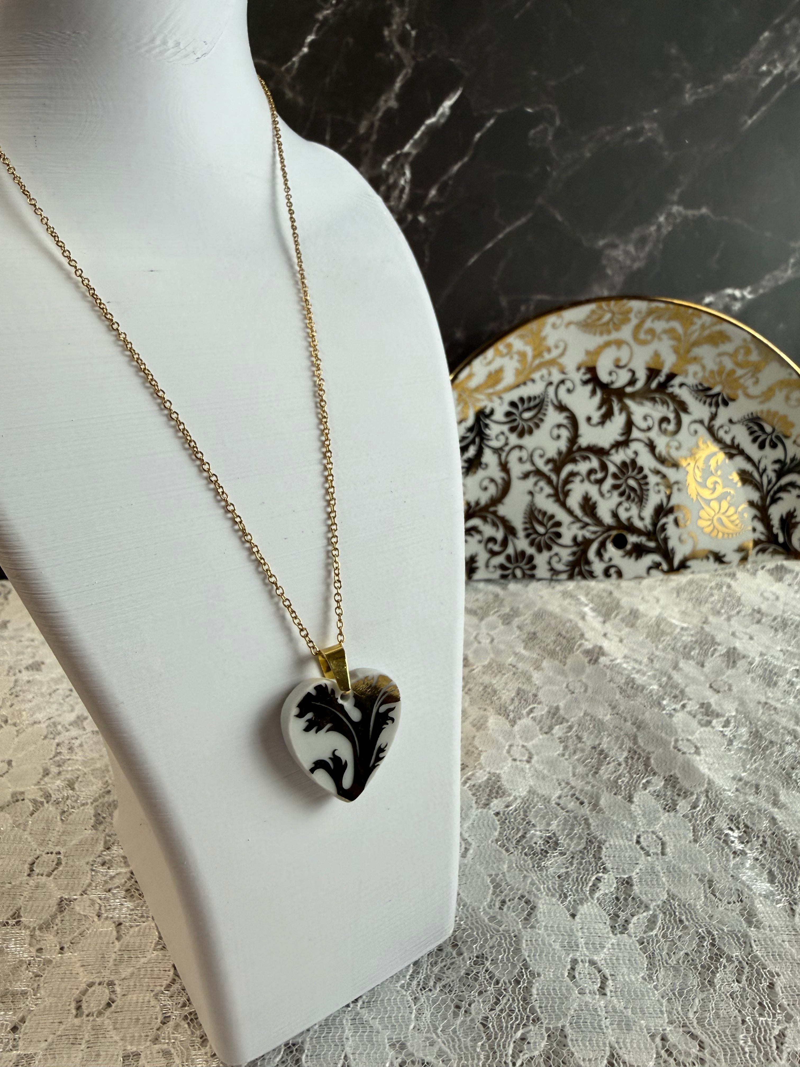 Pendentif Collection Essence doré