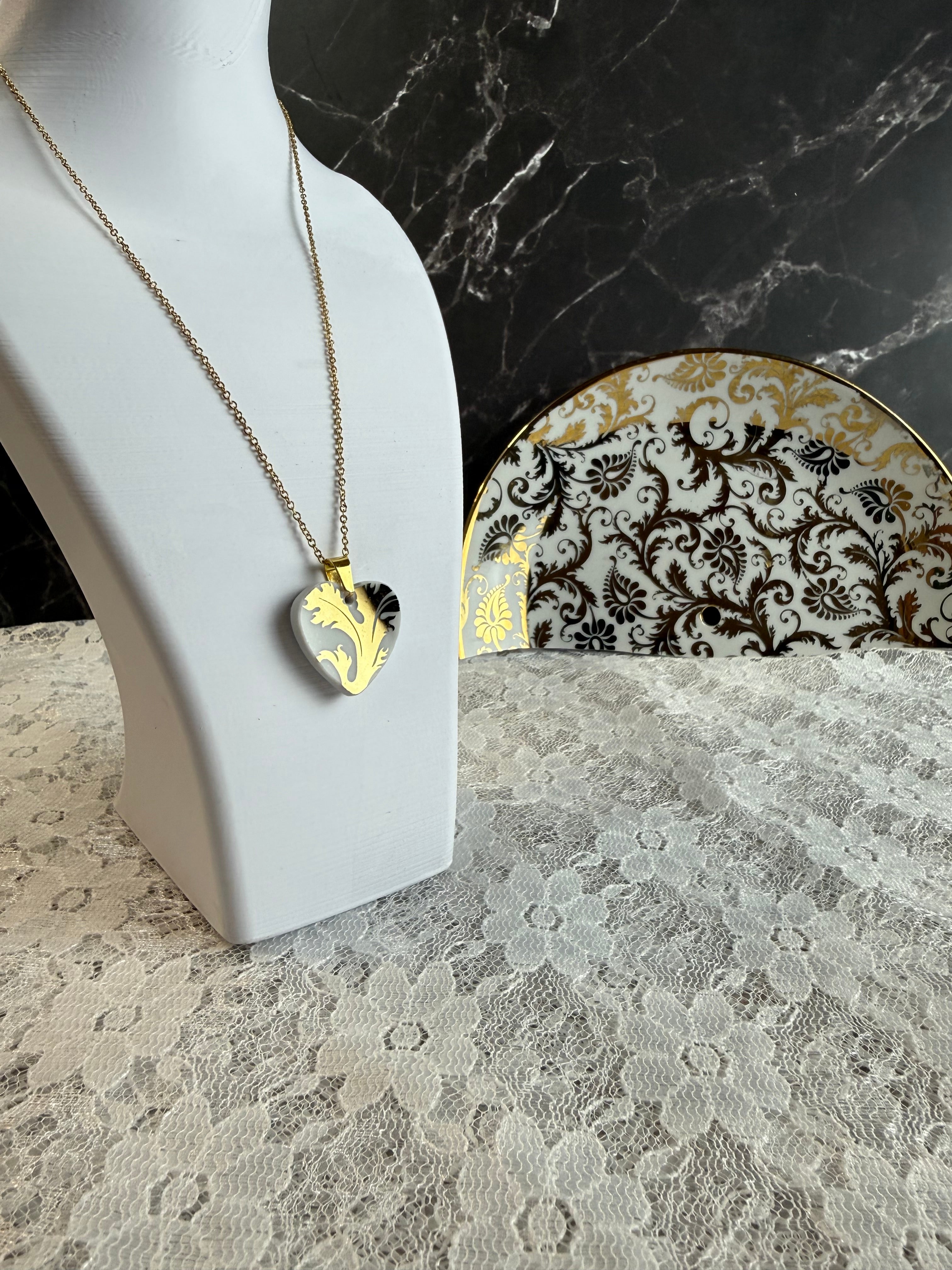 Pendentif Collection Essence doré