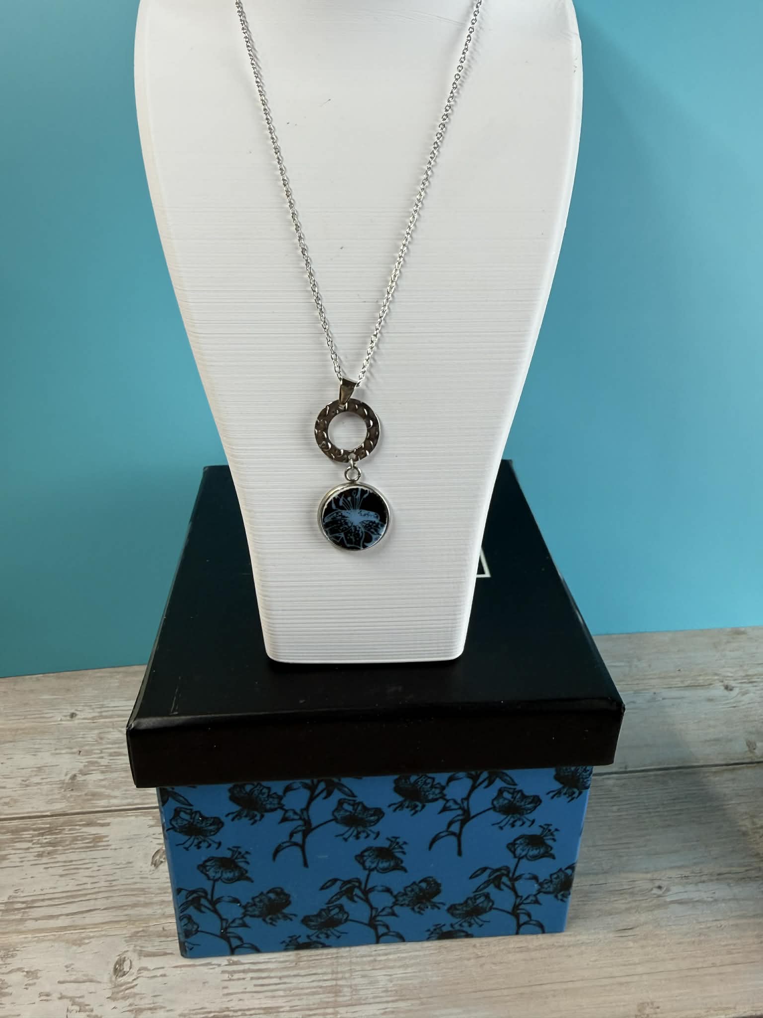 Pendentif Collection Black Blue