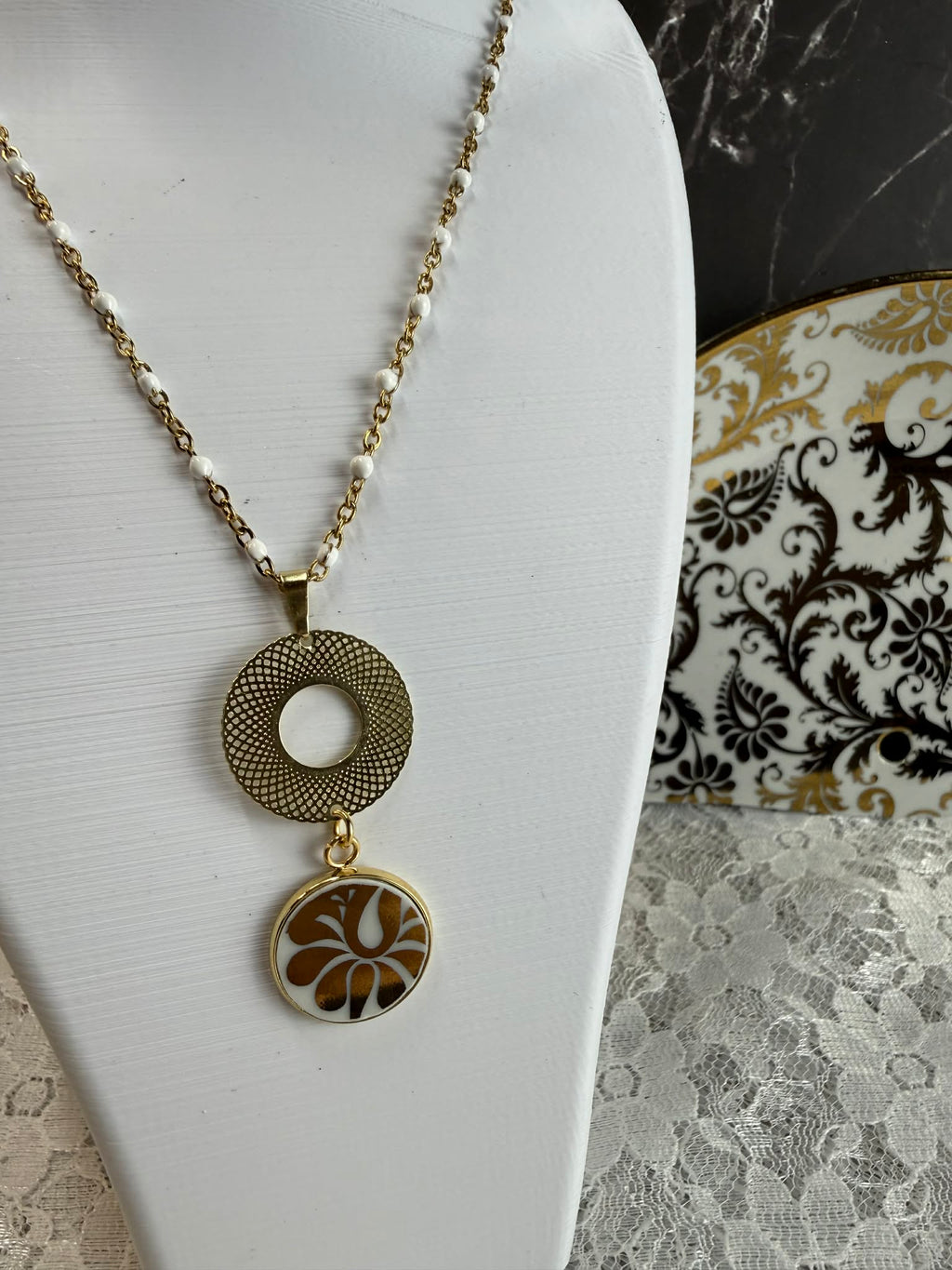 Pendentif Collection Essence doré