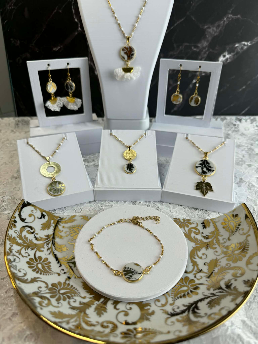 Boucle d'oreille Collection Essence doré