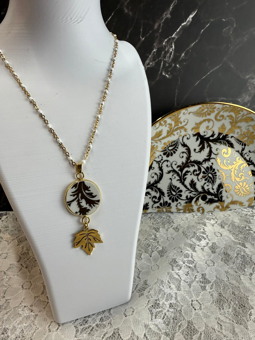 Pendentif Collection Essence doré
