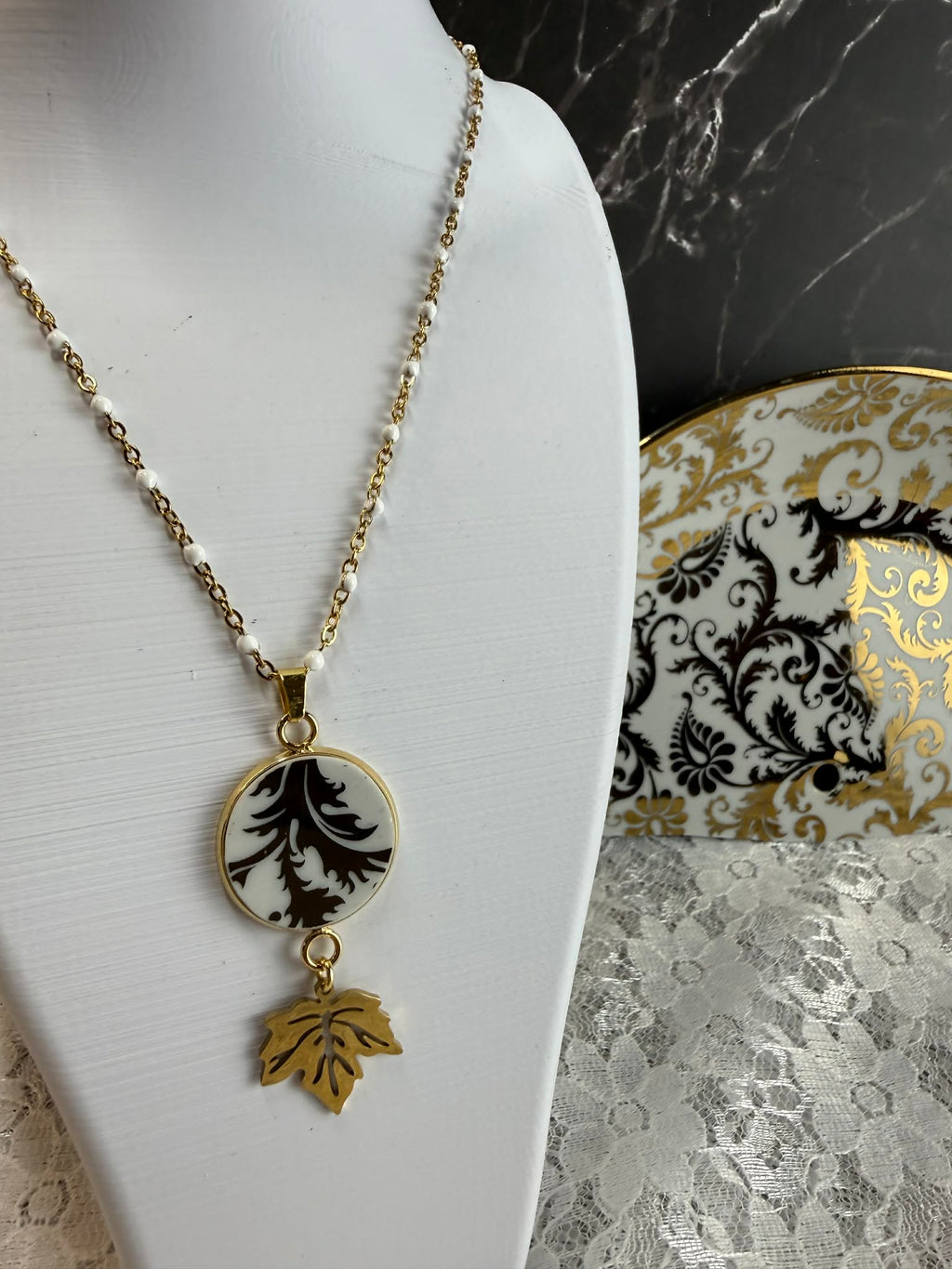 Pendentif Collection Essence doré