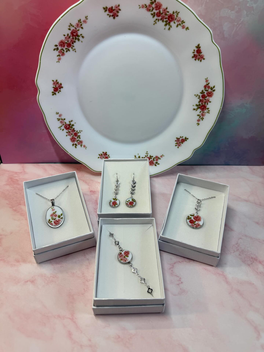 Boucle d'oreille collection Rose Rouge